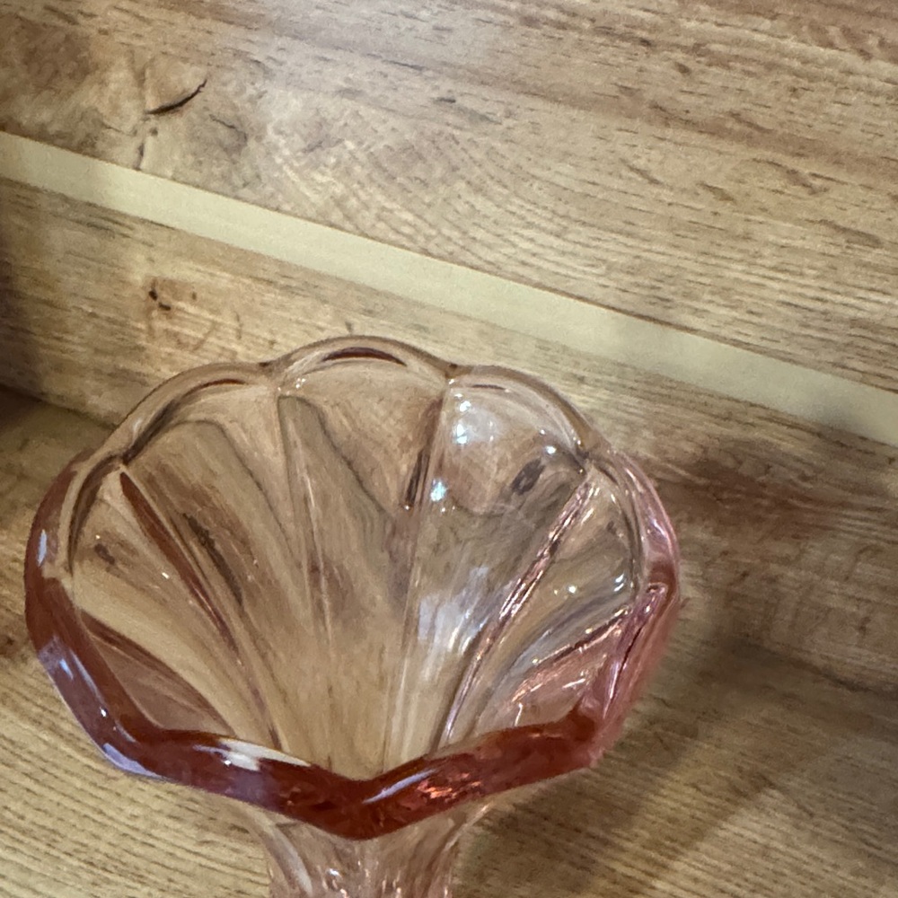 Vintage Fostoria Virginia Peach Elegant  Glass Vase 7” - Picture 3 of 6